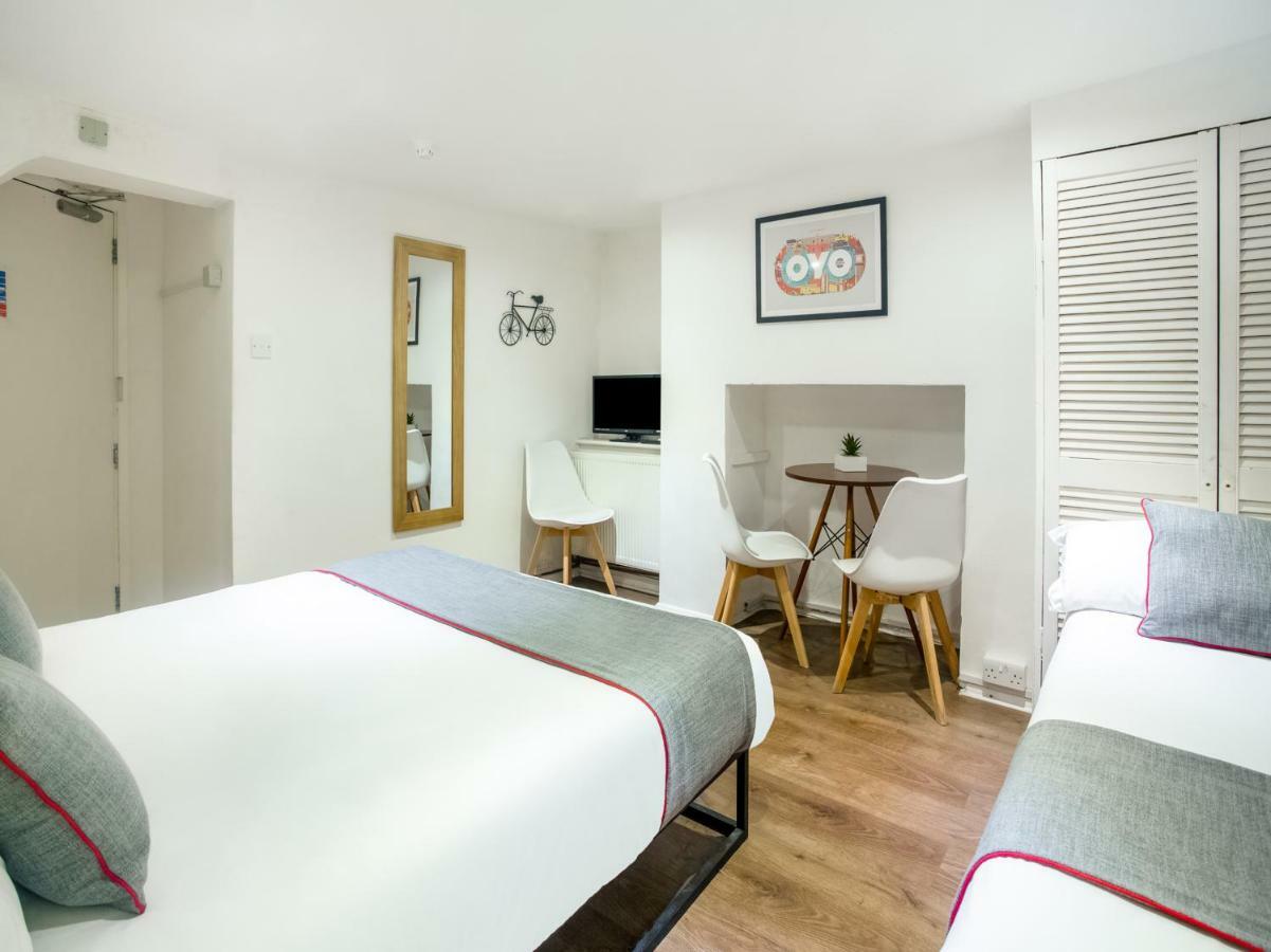 Oyo Lifestyle Hotel Sea Breeze Brighton ภายนอก รูปภาพ