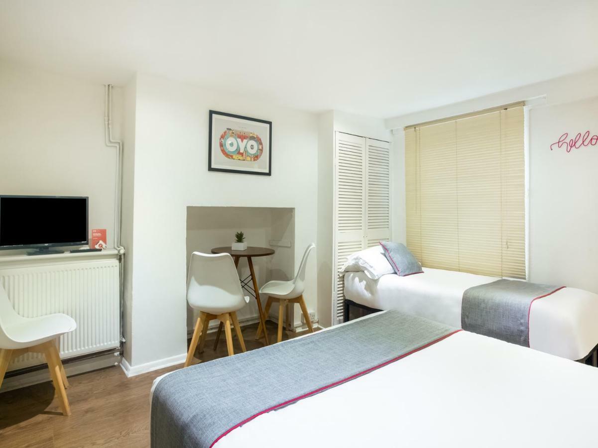 Oyo Lifestyle Hotel Sea Breeze Brighton ภายนอก รูปภาพ