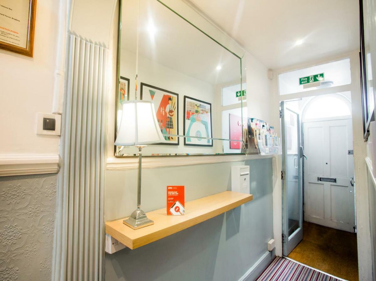 Oyo Lifestyle Hotel Sea Breeze Brighton ภายนอก รูปภาพ
