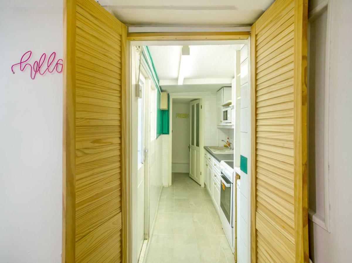 Oyo Lifestyle Hotel Sea Breeze Brighton ภายนอก รูปภาพ